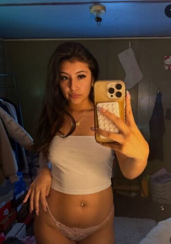 Full leaked Charleneee private onlyfans photo