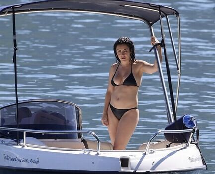 Full leaked Charli xcx private onlyfans photo