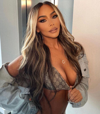 Full leaked Chelsea healey private onlyfans photo