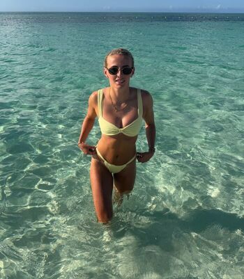 Full leaked Chloe kelly private onlyfans photo