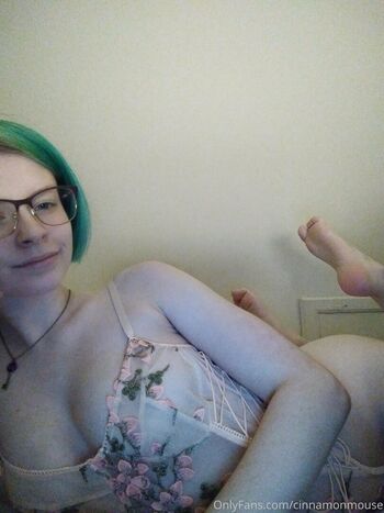 Full leaked Cinnamonmouse page private onlyfans photo