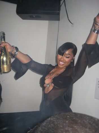 Full leaked City girls private onlyfans photo