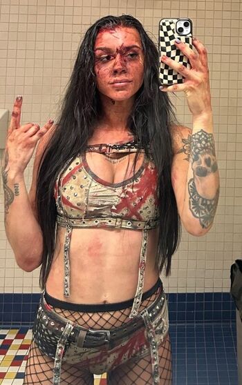 Cora Jade