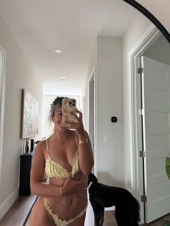 Full leaked Corina private onlyfans photo