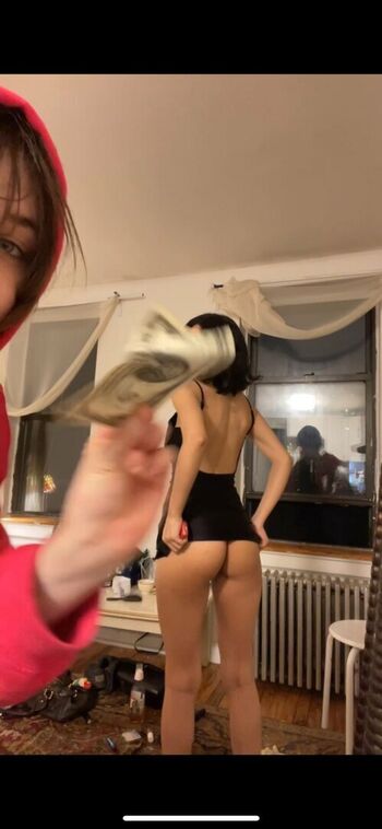 Full leaked Cuntinbrooklyn page private onlyfans photo