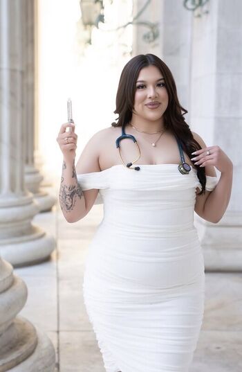 Full leaked Curvy goddesses private onlyfans photo