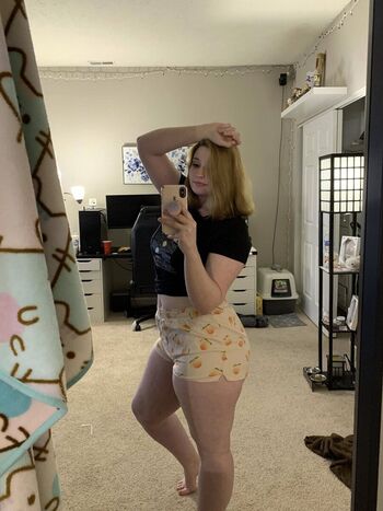Full leaked Cutiebun private onlyfans photo