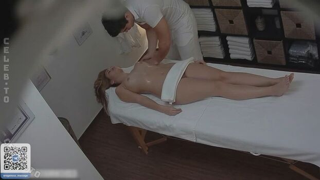 Full leaked Czech massage private onlyfans photo