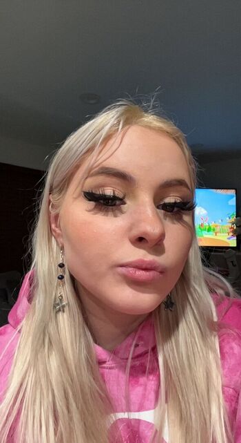 Full leaked Darynapopach private onlyfans photo