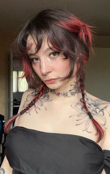 Full leaked Deadmiette page private onlyfans photo