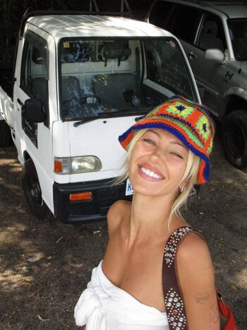 Full leaked Delilah belle hamlin private onlyfans photo