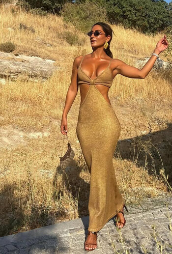 Full leaked Denizzaksoy private onlyfans photo