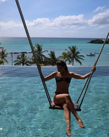 Full leaked Diane leyre page private onlyfans photo