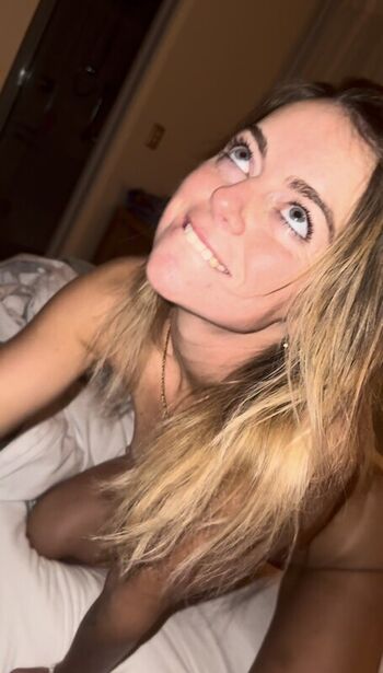 Full leaked Dirty blonde private onlyfans photo