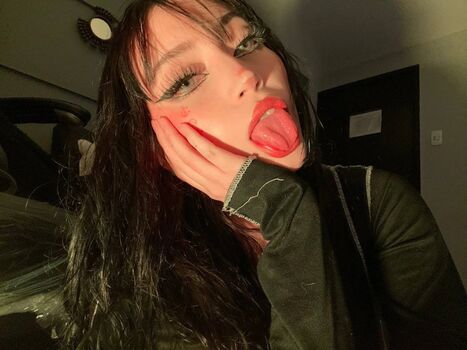 Full leaked Dollyghost private onlyfans photo