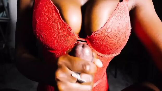 Full leaked Ebonytittyfuck private onlyfans photo