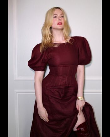 Full leaked Elle fanning private onlyfans photo