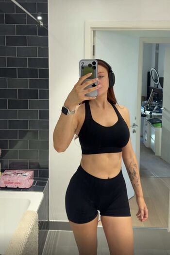 Full leaked Elzthewitch private onlyfans photo
