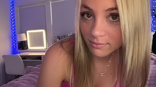 Full leaked Emery private onlyfans photo