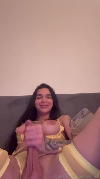 Emilly Silva