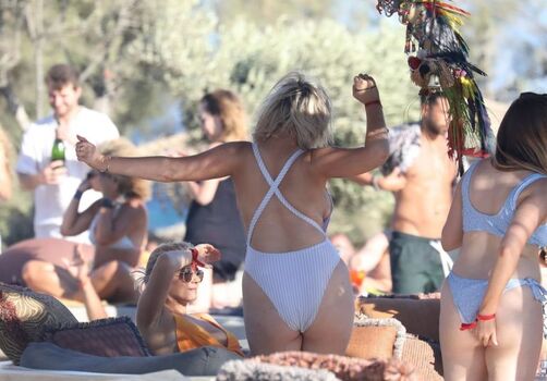Full leaked Emily atack private onlyfans photo