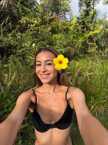 Full leaked Emily landon private onlyfans photo