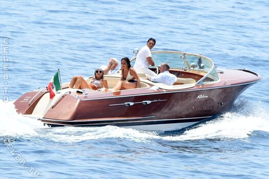 Full leaked Emily ratajkowski private onlyfans photo