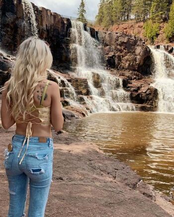 Full leaked Emilymichellejohnson private onlyfans photo
