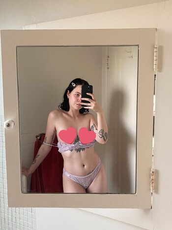 Full leaked Emmirosee private onlyfans photo