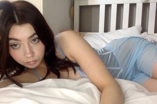 Full leaked Errin private onlyfans photo