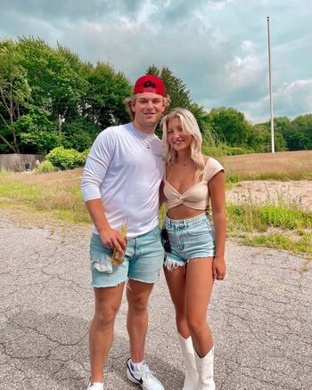 Full leaked Falynreilly private onlyfans photo