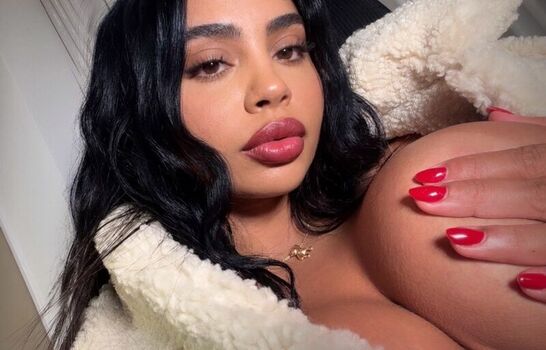 Full leaked Vickimaus/ private onlyfans photo
