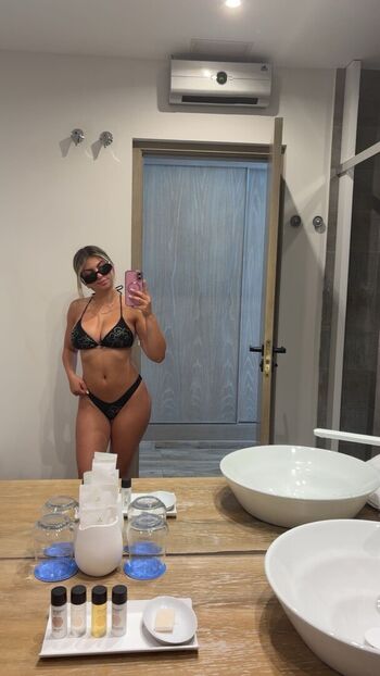 gaby_zola