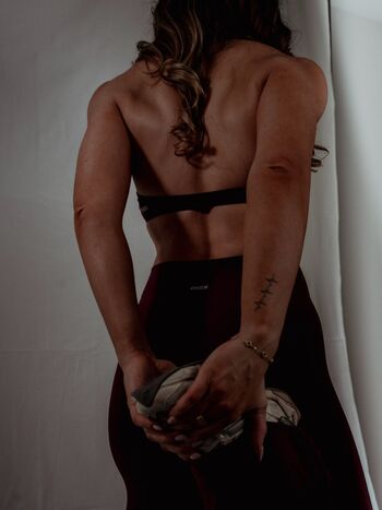 Full leaked Giynce page private onlyfans photo