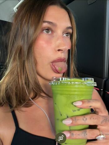Full leaked Hailey baldwin bieber private onlyfans photo