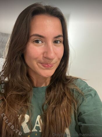 Full leaked Hannah milr private onlyfans photo