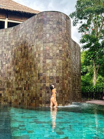 Full leaked Heeheemoon private onlyfans photo