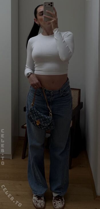 Full leaked Herstoryfeed page private onlyfans photo