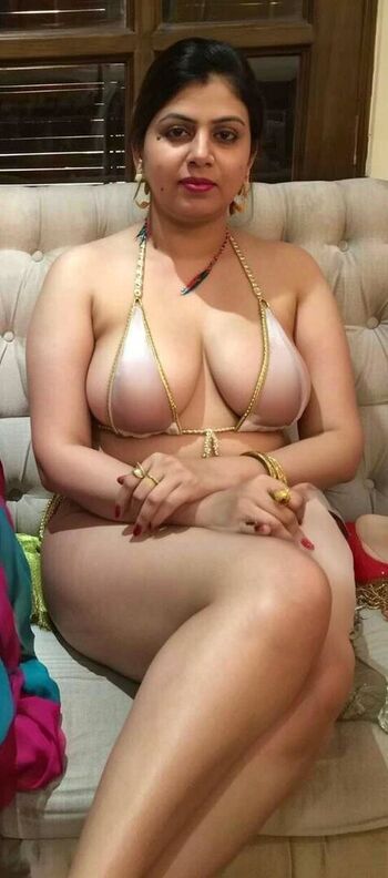 Hira Balci