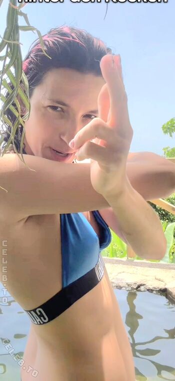 Full leaked Howshirli private onlyfans photo