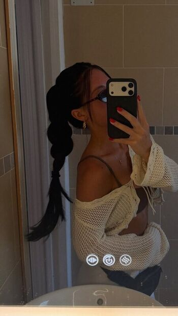 Full leaked Iambaylee private onlyfans photo