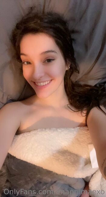 Full leaked Imaprilmaexo private onlyfans photo