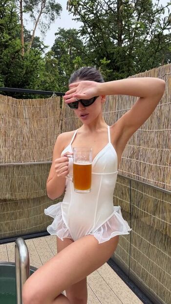 Full leaked Influesii private onlyfans photo