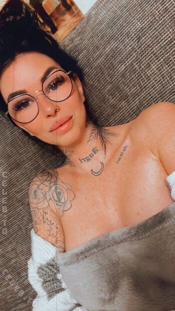 Full leaked Inna i private onlyfans photo