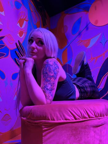 Full leaked Ipeachysweet private onlyfans photo