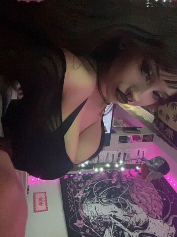 Full leaked Ipukeglitter page private onlyfans photo