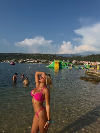 Full leaked Iris vallaranii private onlyfans photo