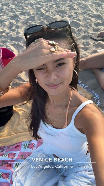 Full leaked Itslaaurr page private onlyfans photo