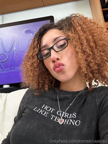 Full leaked Itsmekiraperez private onlyfans photo