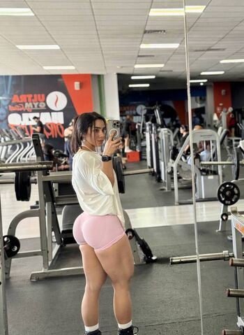 Itzelsanchez90